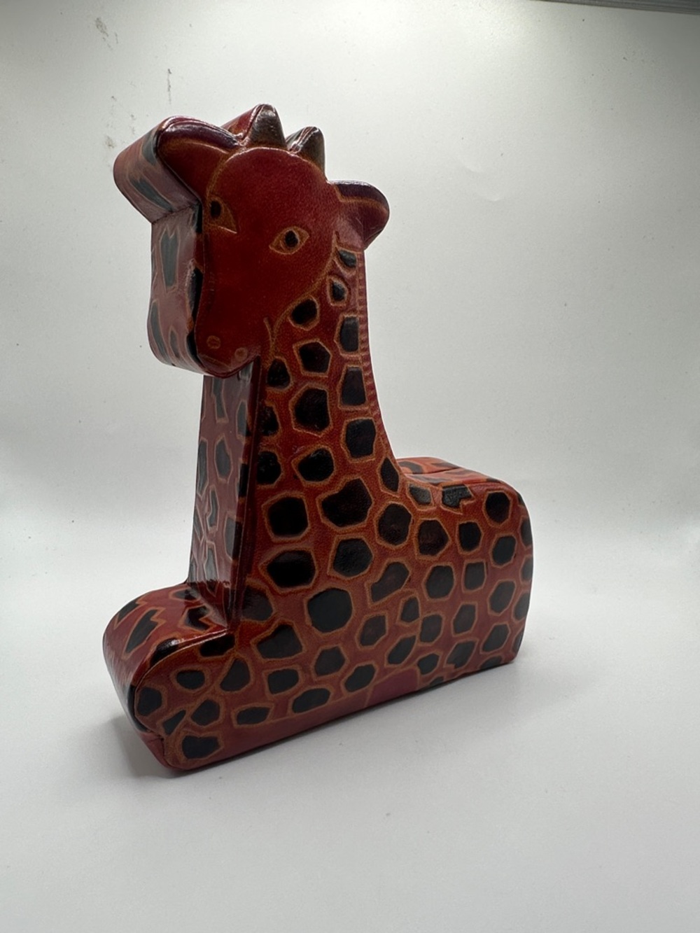 Source Unknown Red and Black leather Giraffe Accent - Picture 2 of 8